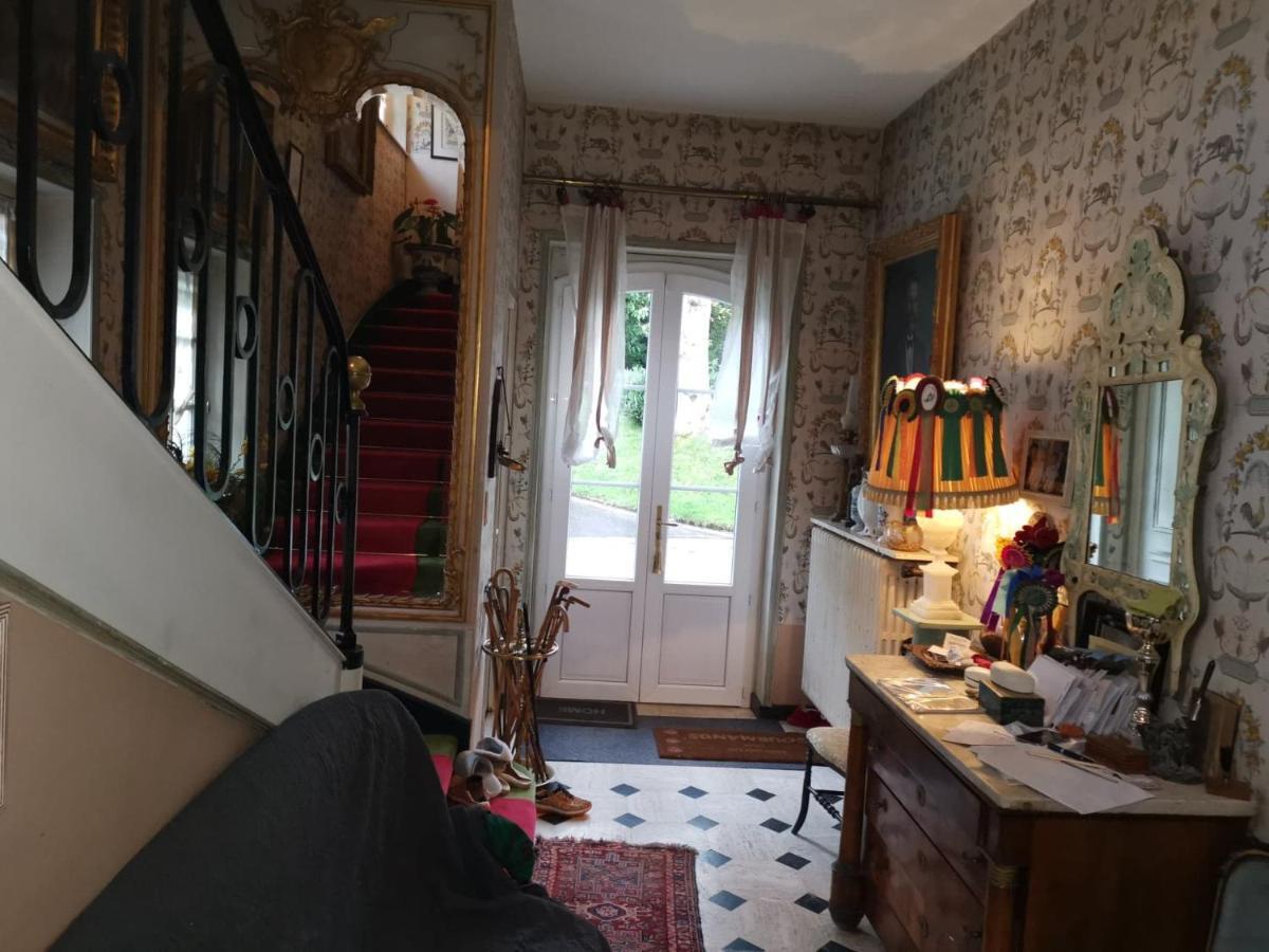 Le Kino Panorama Bed & Breakfast Vic-sur-Cere Exterior photo