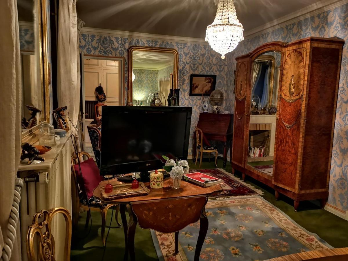 Le Kino Panorama Bed & Breakfast Vic-sur-Cere Exterior photo